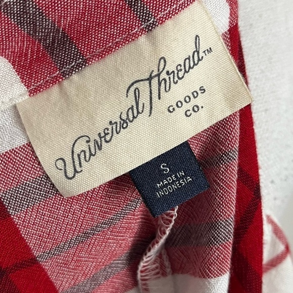 Universal Thread • Red White Plaid Tie Blouse - Picture 5 of 6